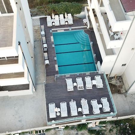 Etna Apartments Ulcinj Exterior photo