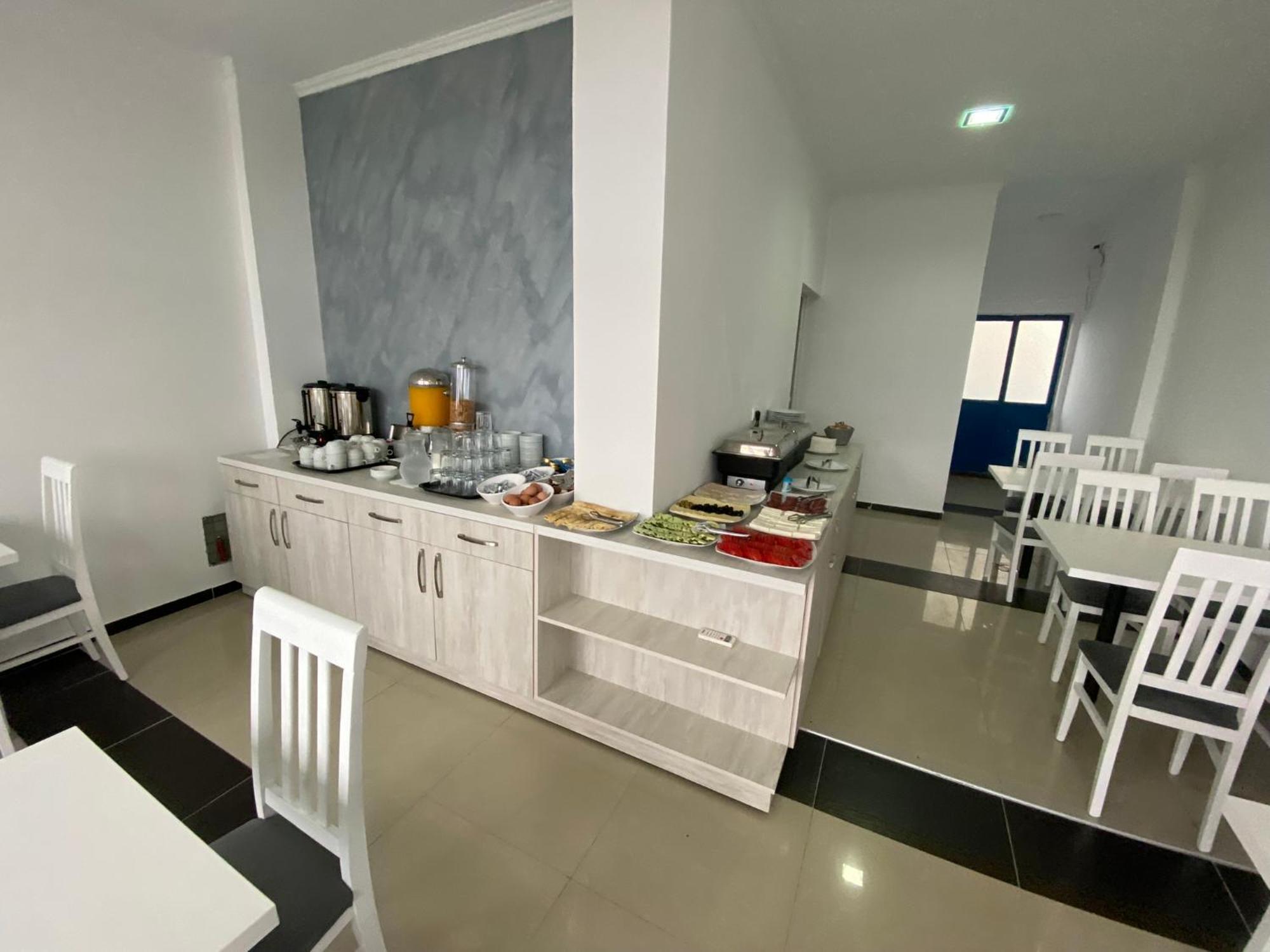 Etna Apartments Ulcinj Exterior photo