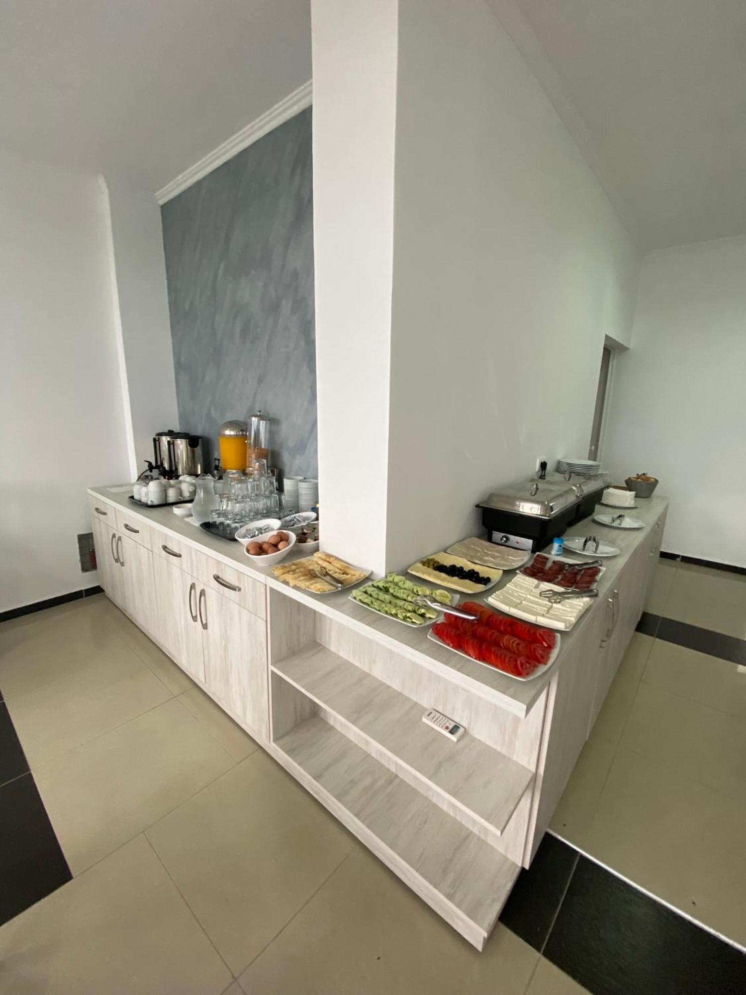 Etna Apartments Ulcinj Exterior photo