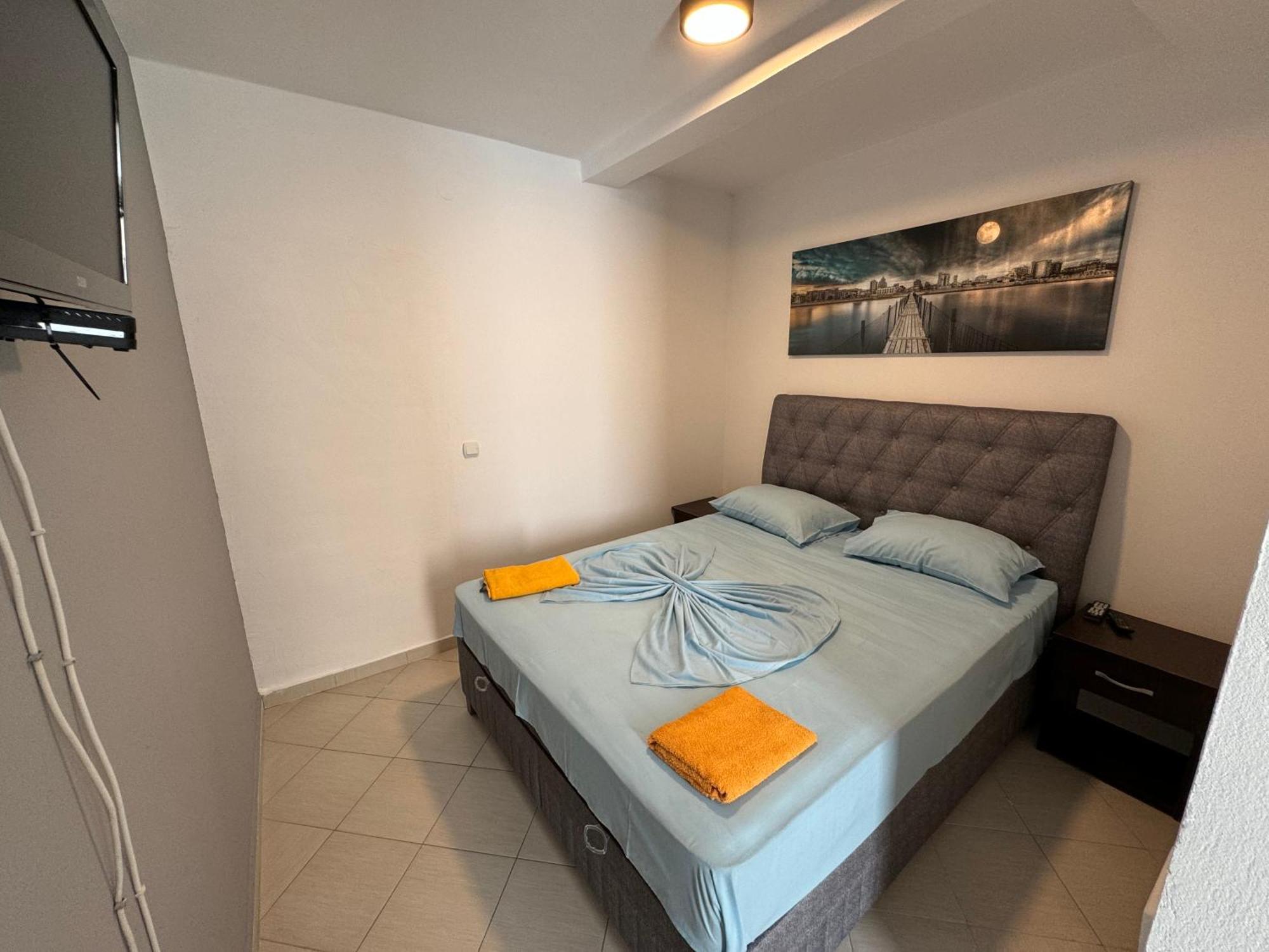 Etna Apartments Ulcinj Exterior photo