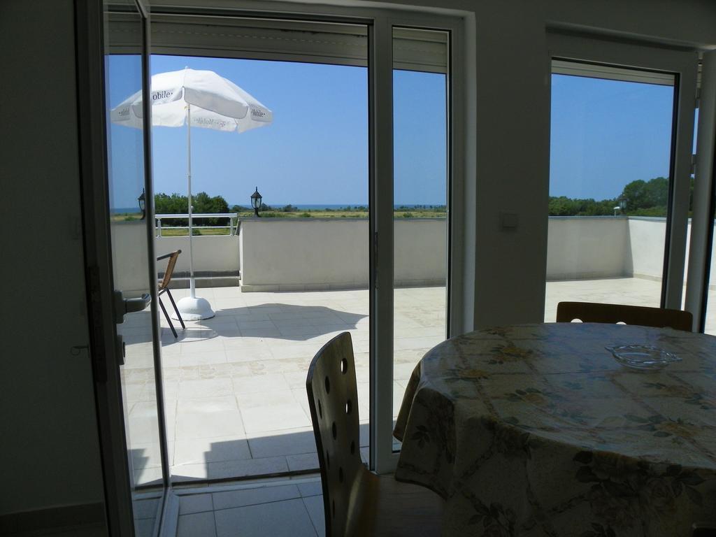 Etna Apartments Ulcinj Exterior photo
